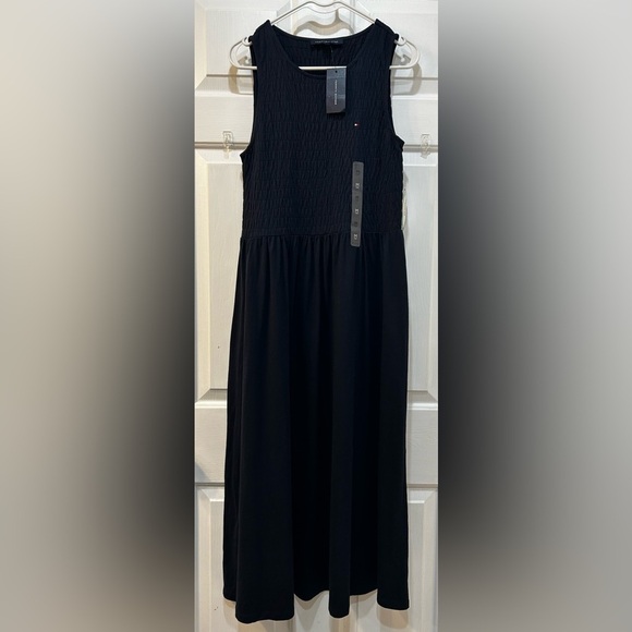 NWT Tommy Hilfiger Navy Sleeveless Smocked Midi Dress Size M Capsule Academia - Picture 1 of 8